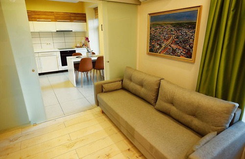 Turda Apartment | Very cozy one bedroom apartment for a family of 4-6. 1 minute walk to Salt mine