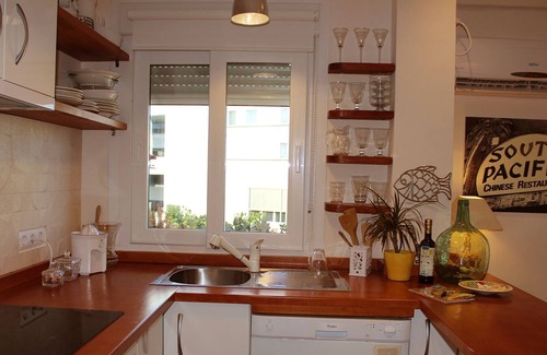 Sur Apartment | Very cute apartment, 2 bedrooms, PARKING