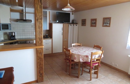 Maxilly-sur-Leman Apartment | Very nice apartment in Side Villa in Evian Les Bains