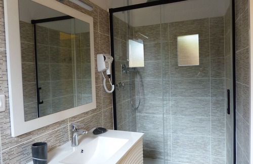 Arbellara Bed & Breakfast | Very nice independent room including breakfast 10 MN from the beaches