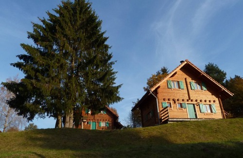 Saulxures House | Very quiet wooden house with log sauna in a charming environment