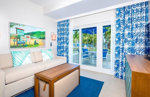 Estate Frenchman Bay Resort | Very Romantic Secluded Beach Getaway in St. Thomas Island