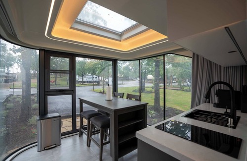 Bridgeport House | Vessel 7 - Designer Vessel by the Lake | Fire Pit Backyard Wi-Fi Ready