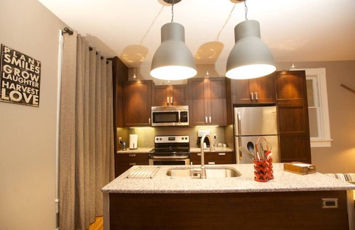 Lindsborg Apartment | Vetehuset-Skorda: Quiet Downtown Loft w/Elevator