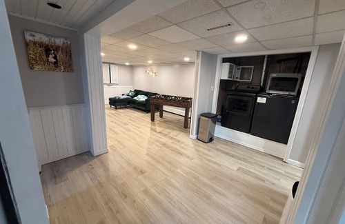 Presque Isle House | Veteran Owned, charming 4-bedroom house with WiFi, AC in lovely Presque Isle