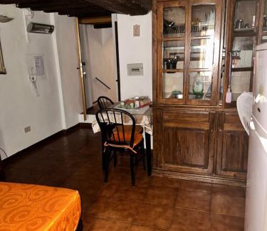 Poggibonsi Apartment | Via Gallurì