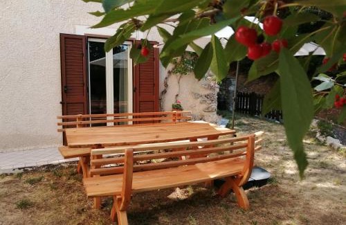 Castel del Monte Apartment | Via Roma 19