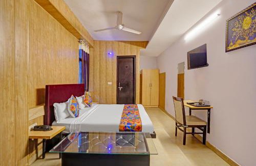 Vasundhara Hotel | Via Vasundhara Grand