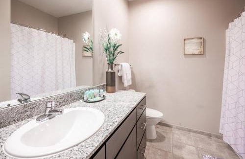 Downtown Apartment | Viagem Durham Flawless 2BR with Gym
