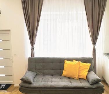 Szekesfehervar Apartment | VIBE S33 Apartman,AC,Free Parking