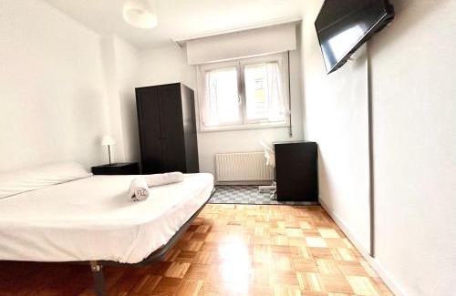 La Coruna Apartment | VibesCoruña - Madariaga 41