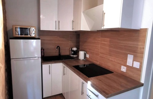 Bergerac Apartment | Vibrant 1-Bedroom Apartment in the Lively Historic Center of Bergerac