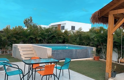 Punta Cana Villa | Vibrant 2 story 3 BR/2.5 BT Villa, Near Downt PC, 15 mnts to airport, Pool & BBQ