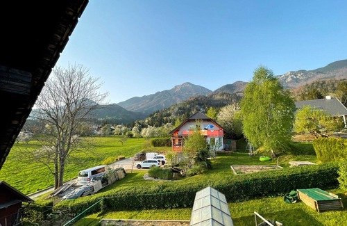 Preddvor Apartment | Vibrant and Charming Apartment with Balcony and Mountain View - Two Bedroom Apartment with Balcony and Mountain View
