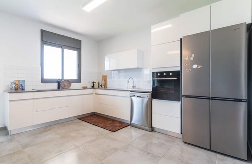 Nahariya Apartment | Vibrant Seaside Stay with Balcony