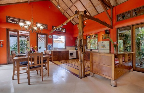 Denpasar Timur Villa | Vibrant Soulful Bali Home for Short Term Rent