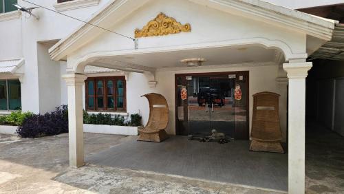 Ruessei Kaev House | Vichoeut Guest House