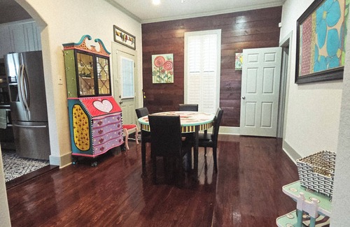 Downtown San Antonio House | Vicky's Place downtown close to Pearl Brewery, and Riverwalk