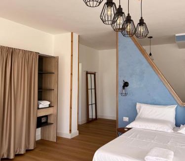 Santa Maria A Vico Bed & Breakfast | Vico Suite
