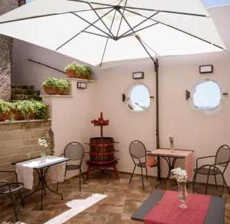 Terracina House | Vicolo Effe