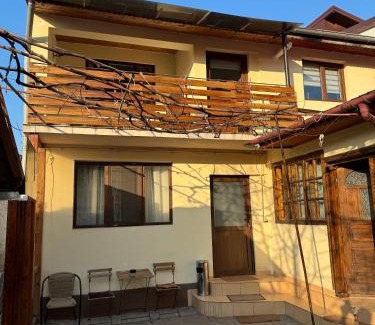 Sector 5 Apartment | Victor Residence 38