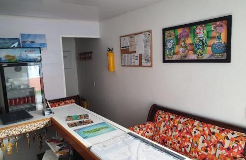 San Francisco House | Victoria's Gennie Bay Village Hostal