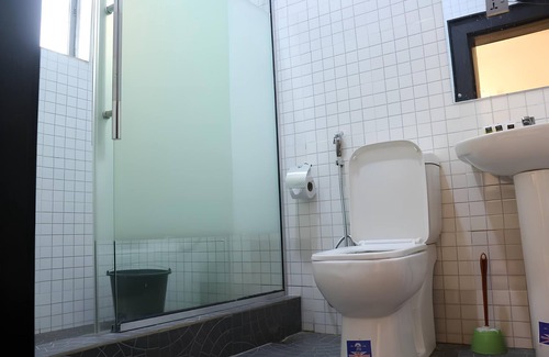 Asaba Hotel | Victorian Bloom Hotel and Resort