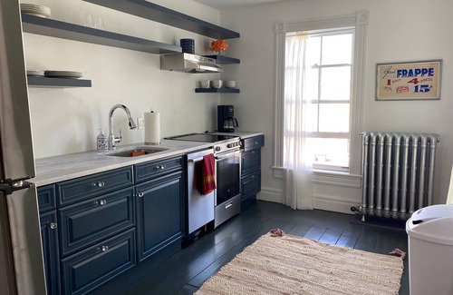 Kent House | Victorian Guest Suite in heart of the Village