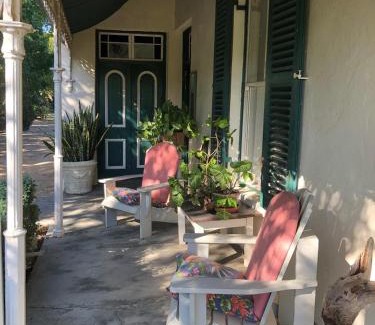 Hopefield House | Victorian Olde Worlde charm in Hopefield