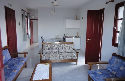 Avgonyma Hotel | Victorias Rooms