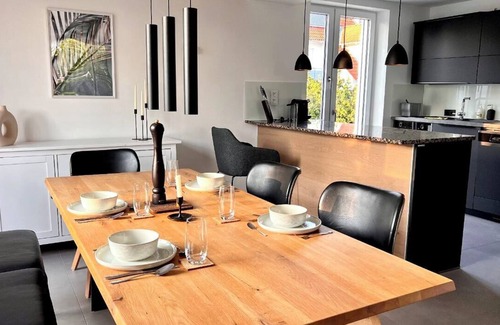 Herzogenaurach House | Viel Platz, Licht & Ruhe und Comfort mit Großer Terrasse in Herzogenaurach