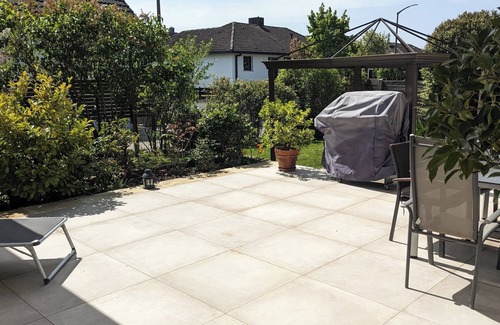 Herzogenaurach House | Viel Platz, Licht & Ruhe und Comfort mit Großer Terrasse in Herzogenaurach
