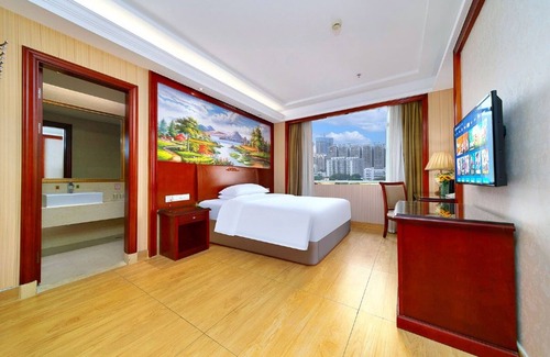 Shajing Hotel | Vienna Hotel Fukunaga Xintian Branch
