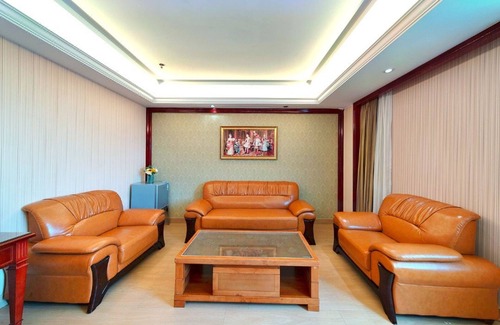 Shajing Hotel | Vienna Hotel Fukunaga Xintian Branch