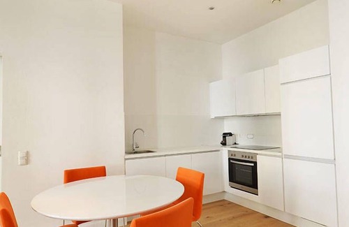 Sachsenhausen Apartment | Vienna Residence Frankfurt, Schweizer Platz #6080