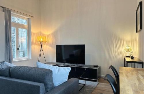 Old Lille Apartment | Vieux-Lille Appartement rénové avec une chambre