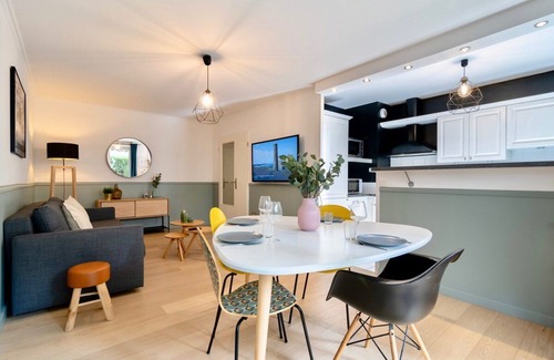 Old Lille Apartment | Vieux Lille - Superb apartment. terrace + parking
