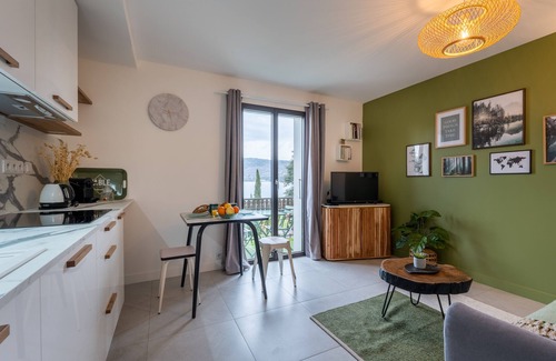 Veyrier-du-Lac House | View Lake! Annecy Veyrier
