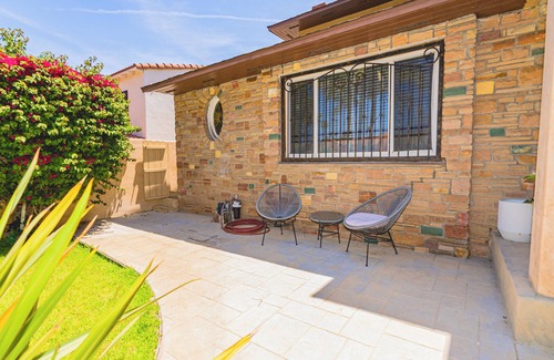 View Park-Windsor Hills Apartment | View Park Angeles with Private Pool