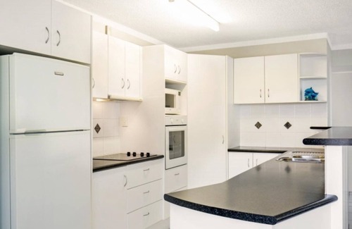 Bongaree Apartment | VIEWS POOL AIR-CONDITIONING - BONGAREE