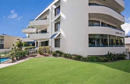 Bongaree Apartment | VIEWS POOL AIR-CONDITIONING - BONGAREE