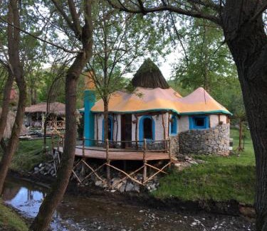Poieni House | Viewtopia The Secret Land