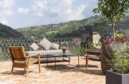 Santo Stefano Belbo Villa | Vigne Di Fagnano - Langhe, Cuneo