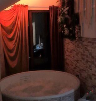 Bosnia House | Vikendica sa djakuzijem Borik