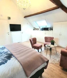 Historical Center Bruges House | Viktor and stella suite by the minnewater