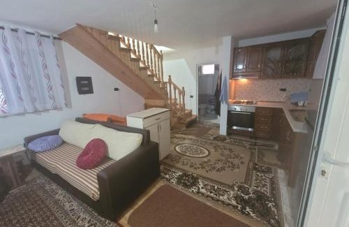 Razem Villa | Vila 86