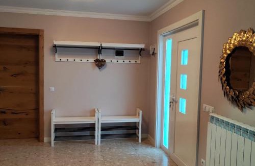 Ruscova Villa | Vila Aron