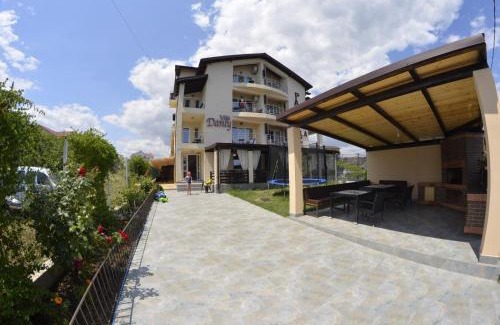 Costinesti House | Vila Danly
