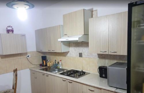 Vartop House | VILA DARIA
