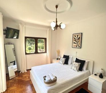 Bouro House | VILA GUIA in Valdreu